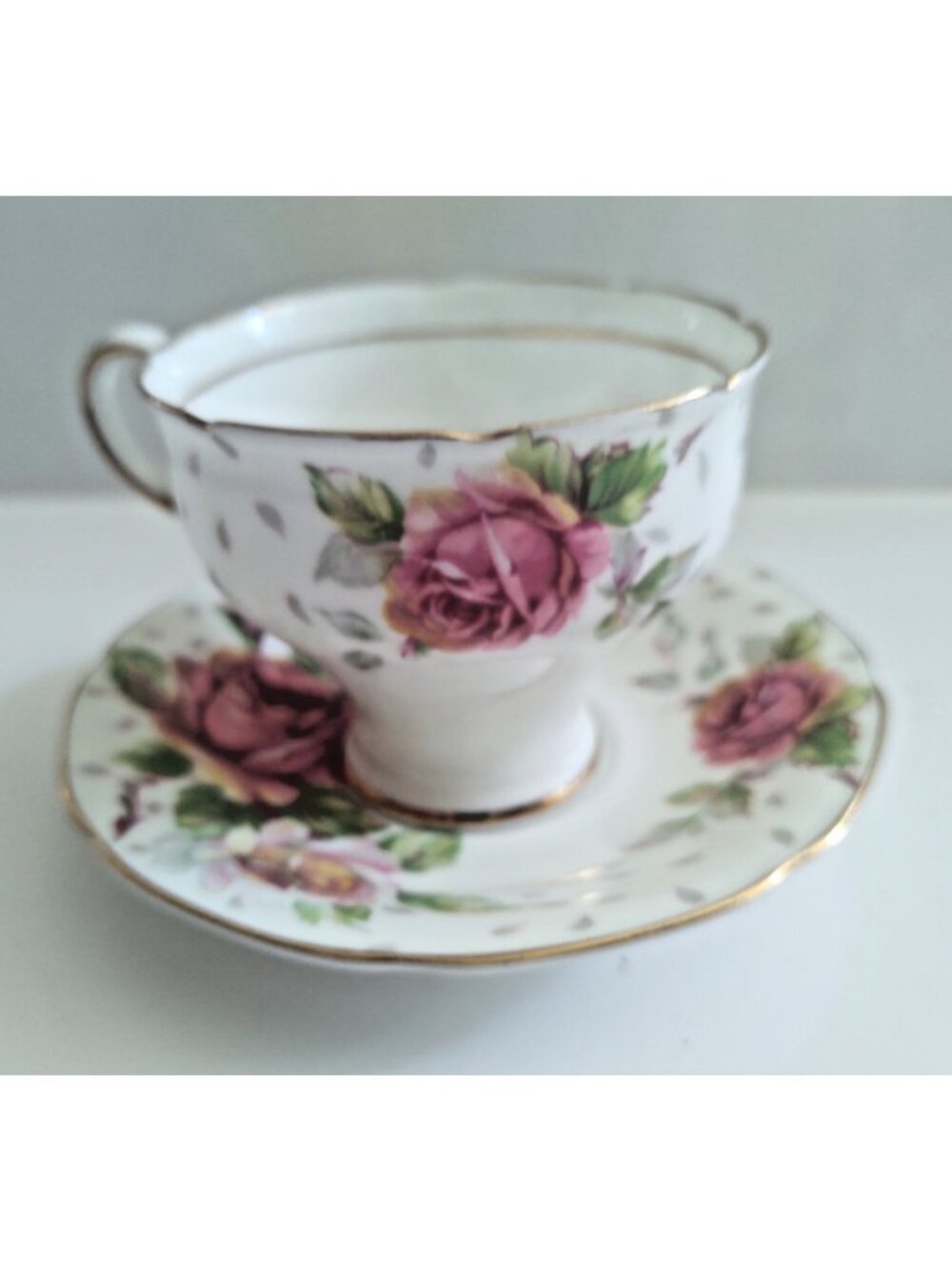 Vintage Paragon Fine Bone China tea cup and saucer "Gold Emblem" Double Warrant